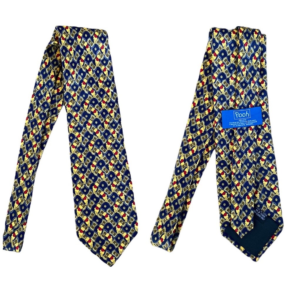 Disney Winnie the Pooh Pattern Print Neck Tie